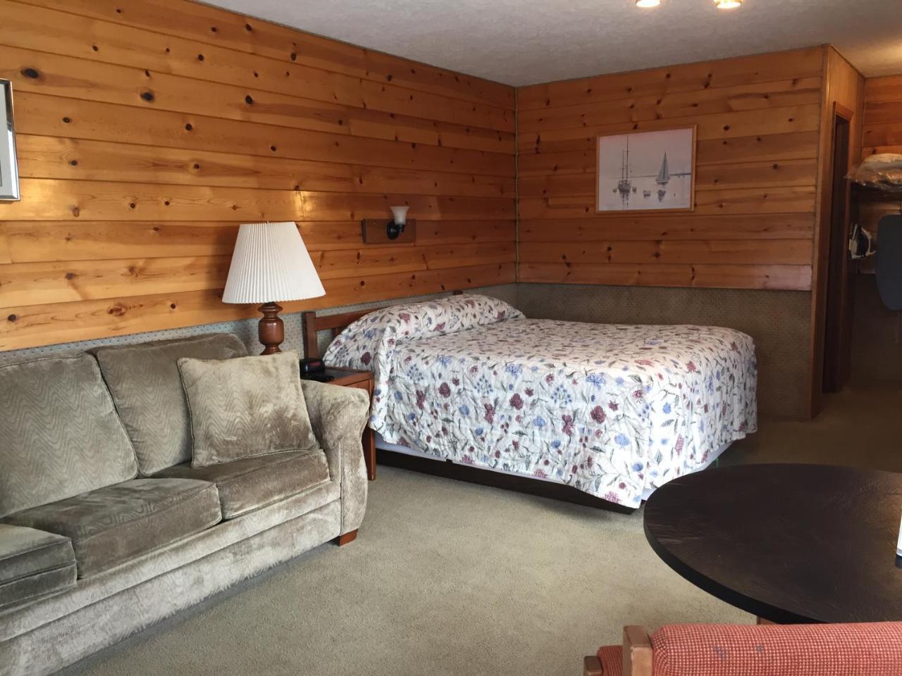 Captain'S Choice Motel 헤인즈 객실 사진