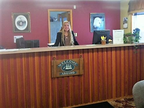 Captain'S Choice Motel 헤인즈 외부 사진